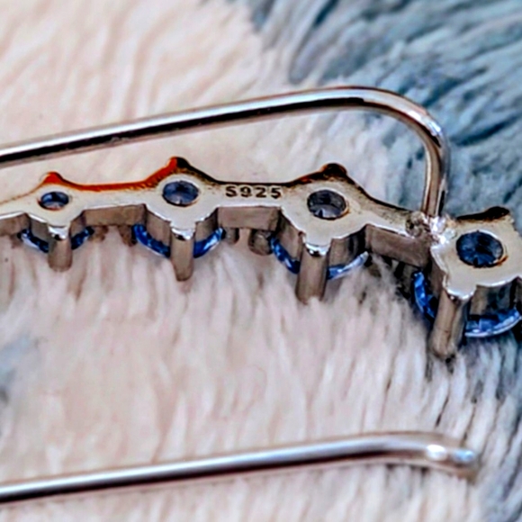 Dainty Dazzling Genuine Aquamarine Silver Earrings - Picture 4 of 6